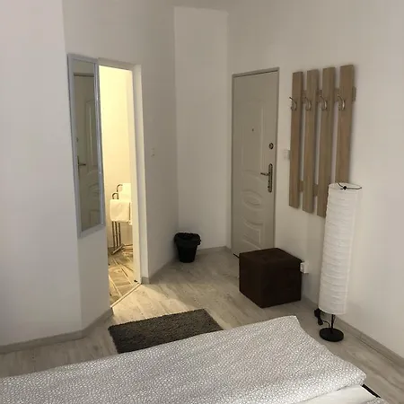 Vinolia Apartment's