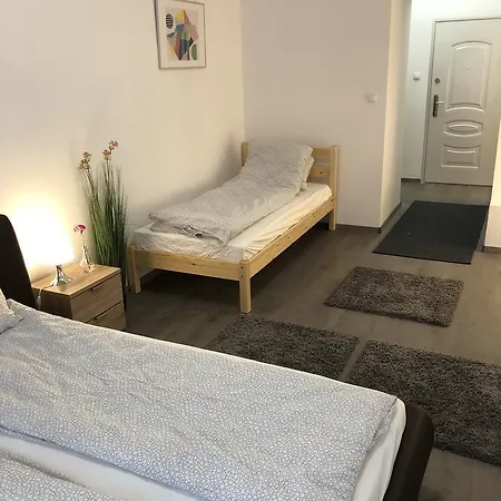 Vinolia Apartment's Apartment *
