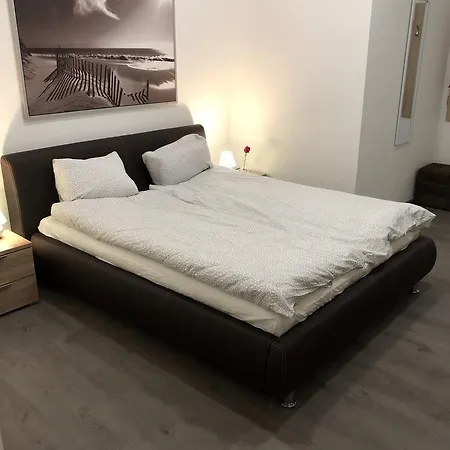 Vinolia Apartment's *