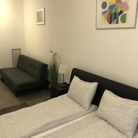 Vinolia Apartment's Apartment *