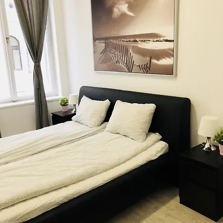 Vinolia Apartment's *