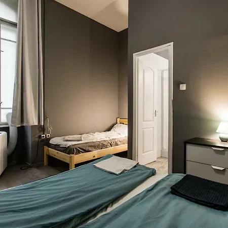 Vinolia Apartment's